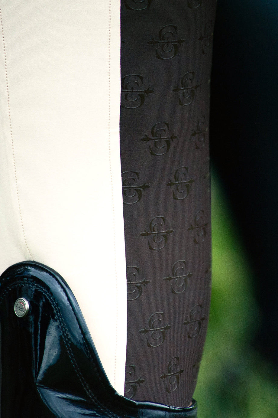 Sculpt Performance Hybrid Breeches: Mascarpone Creme